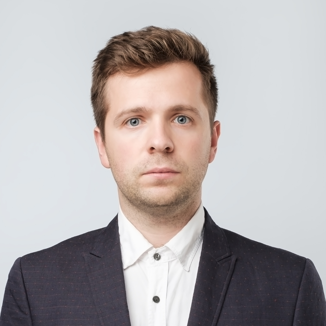 Tomasz R.